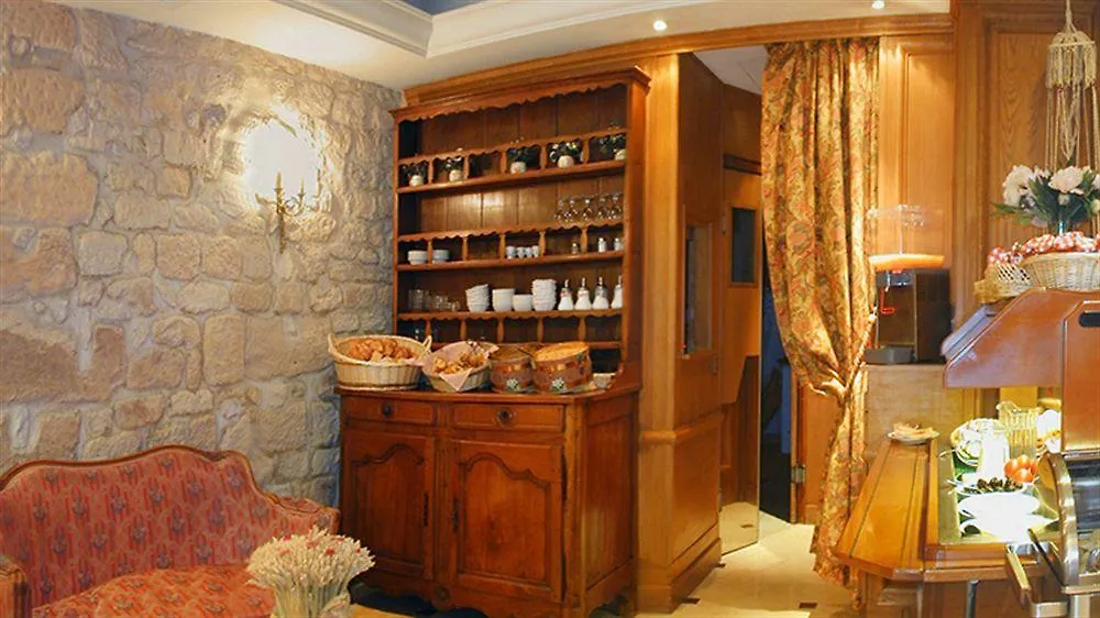 ***  Dauphine Saint Germain Hotel Paris France