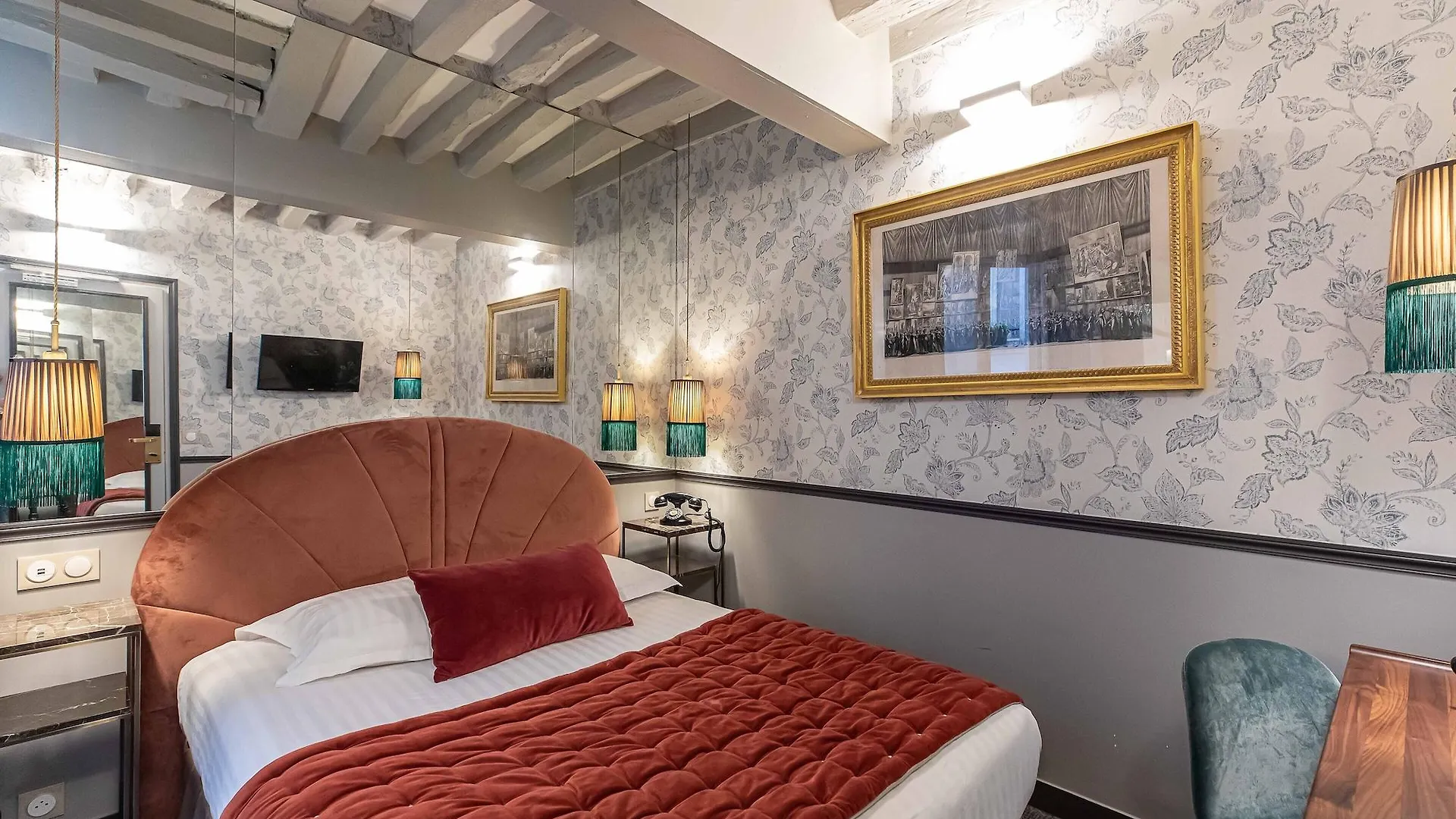 Dauphine Saint Germain Hotel Paris