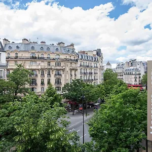 4* Hotel Mercure Montparnasse Raspail