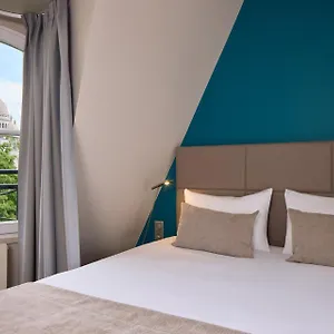 Отель Timhotel Montmartre, Париж